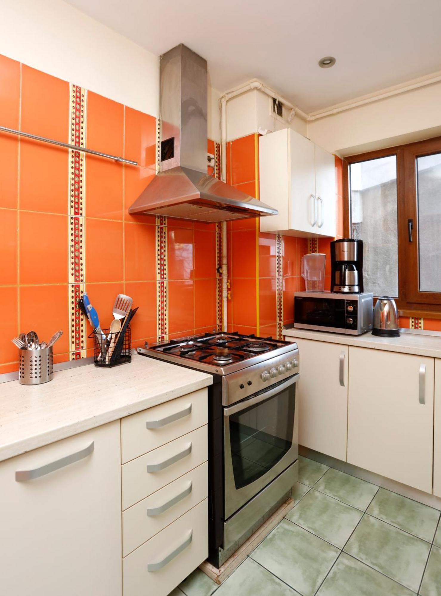 Peaceful Getaway - Generous 3-Bedroom Sanctuary - Close To Historic Old Town Bucarest Exterior foto